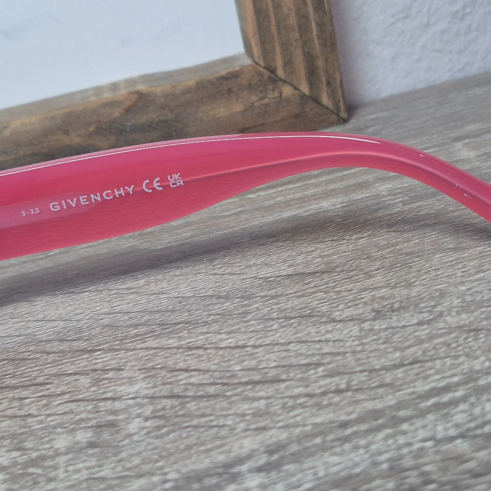 GIVENCHY Sunglasses, Pink Color Authentic - Picture 8 of 9